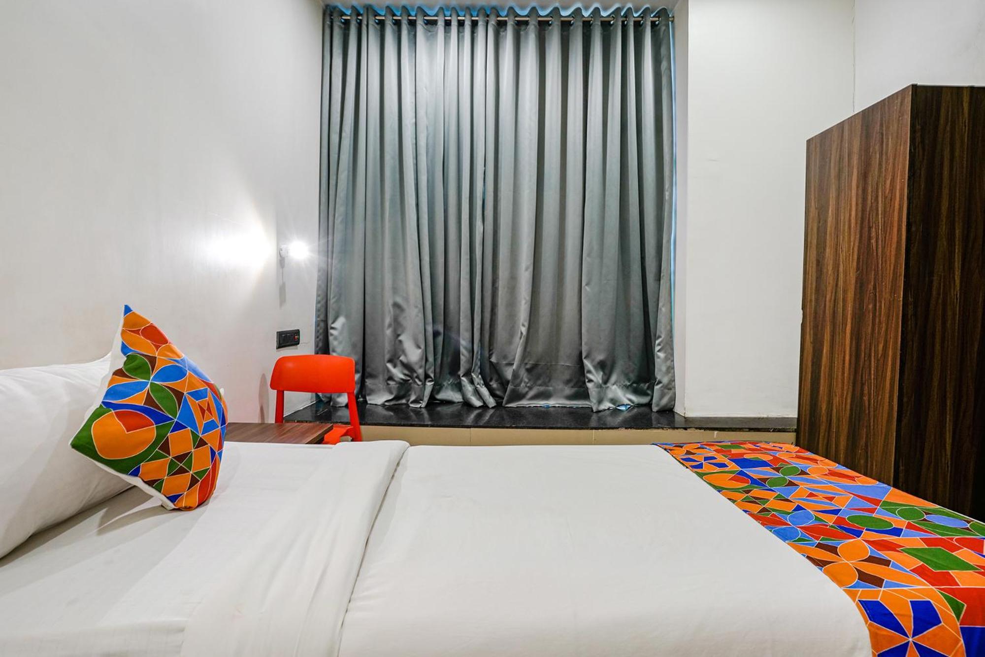 Fabhotel Lotus I سورات المظهر الخارجي الصورة