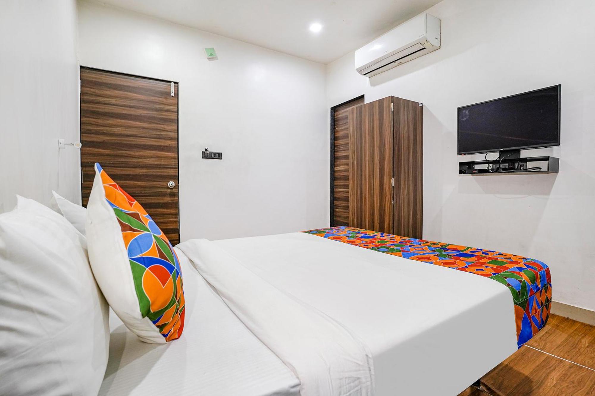 Fabhotel Lotus I سورات المظهر الخارجي الصورة