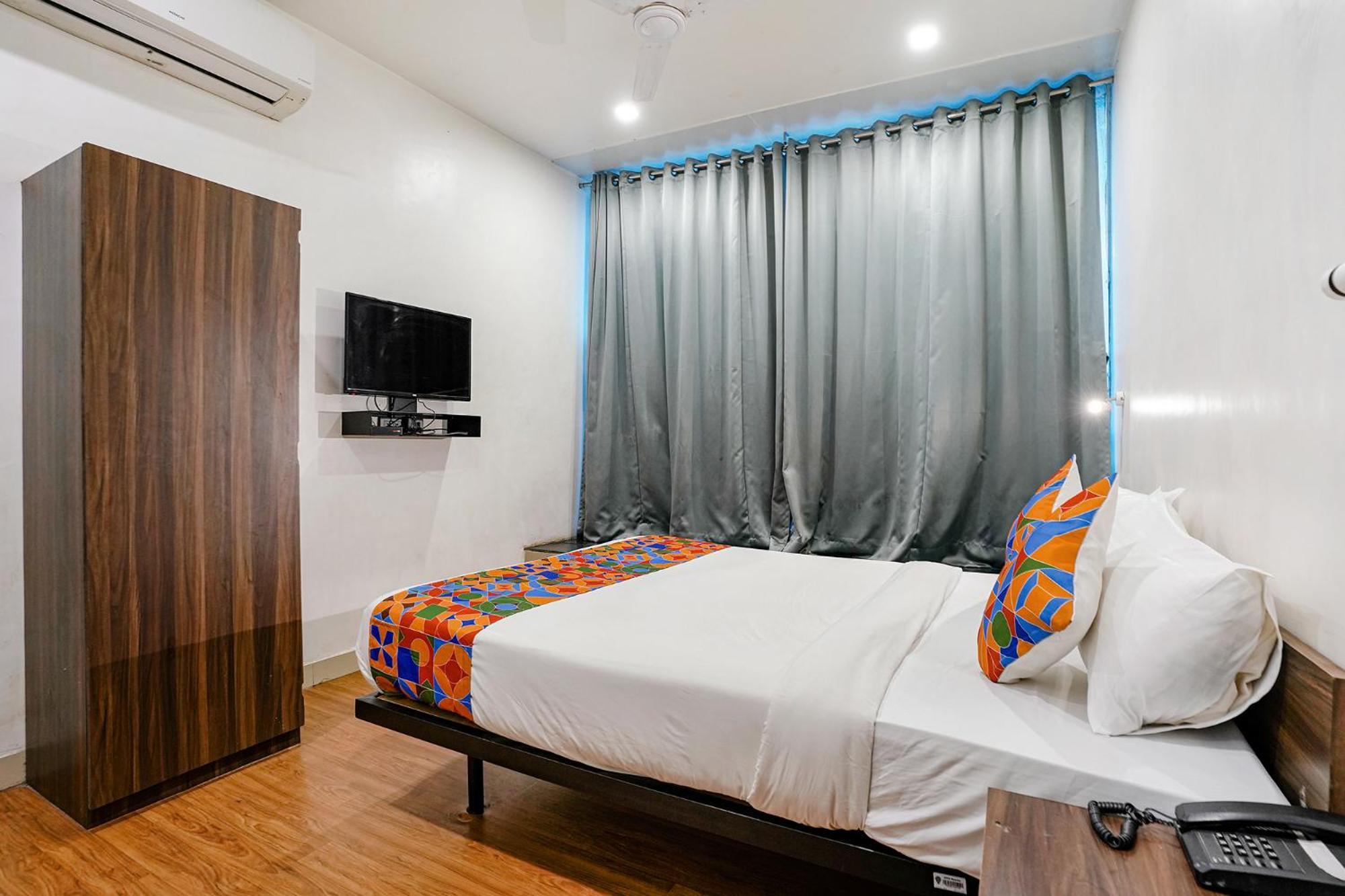 Fabhotel Lotus I سورات المظهر الخارجي الصورة