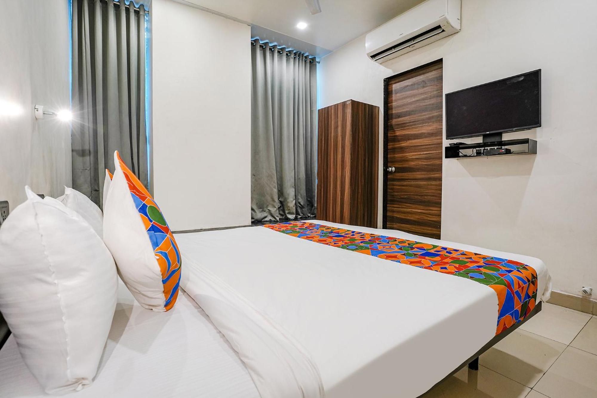Fabhotel Lotus I سورات المظهر الخارجي الصورة